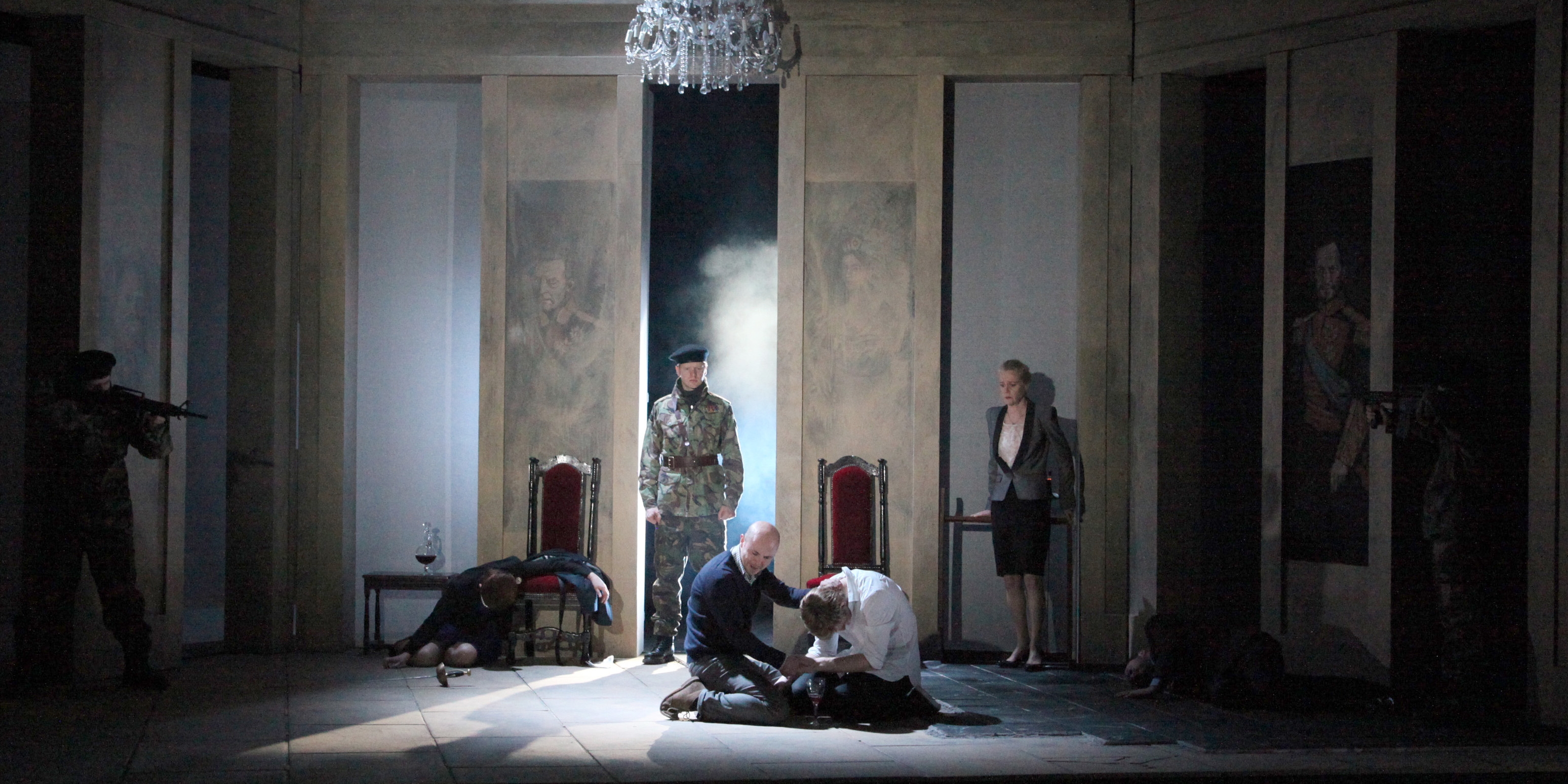 Hamlet_finalscene(2)